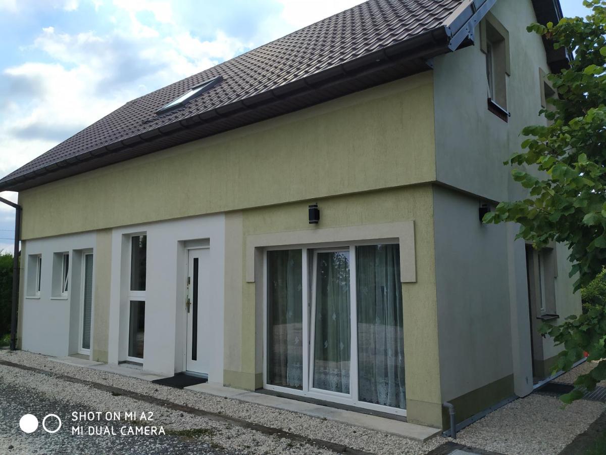 Noclegi Malgorzatka Solec Zdroj Exterior photo
